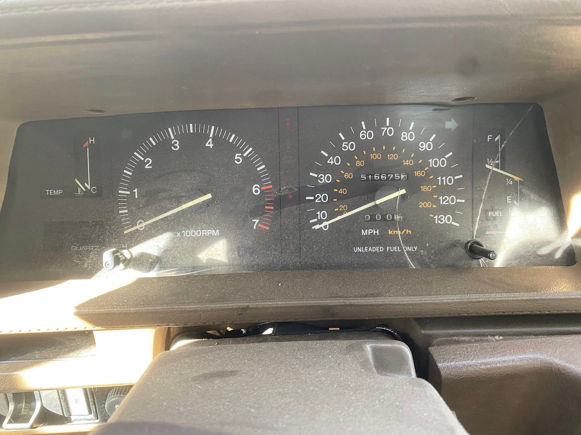 Junkyard Classic: The 516,675 Mile 1986 Toyota Camry LE 17 1986 Toyota Camry LE with 516675 miles