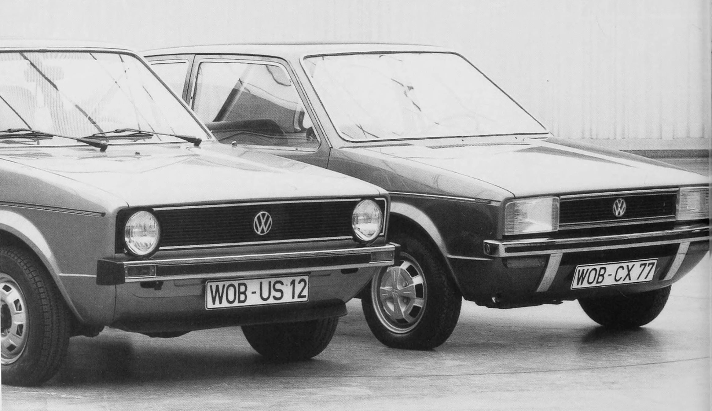Front ends of the styling model of a production 1974 VW Golf and the Giugiaro Italdesign mockup, now wearing a "WOB-CX 77" number plate