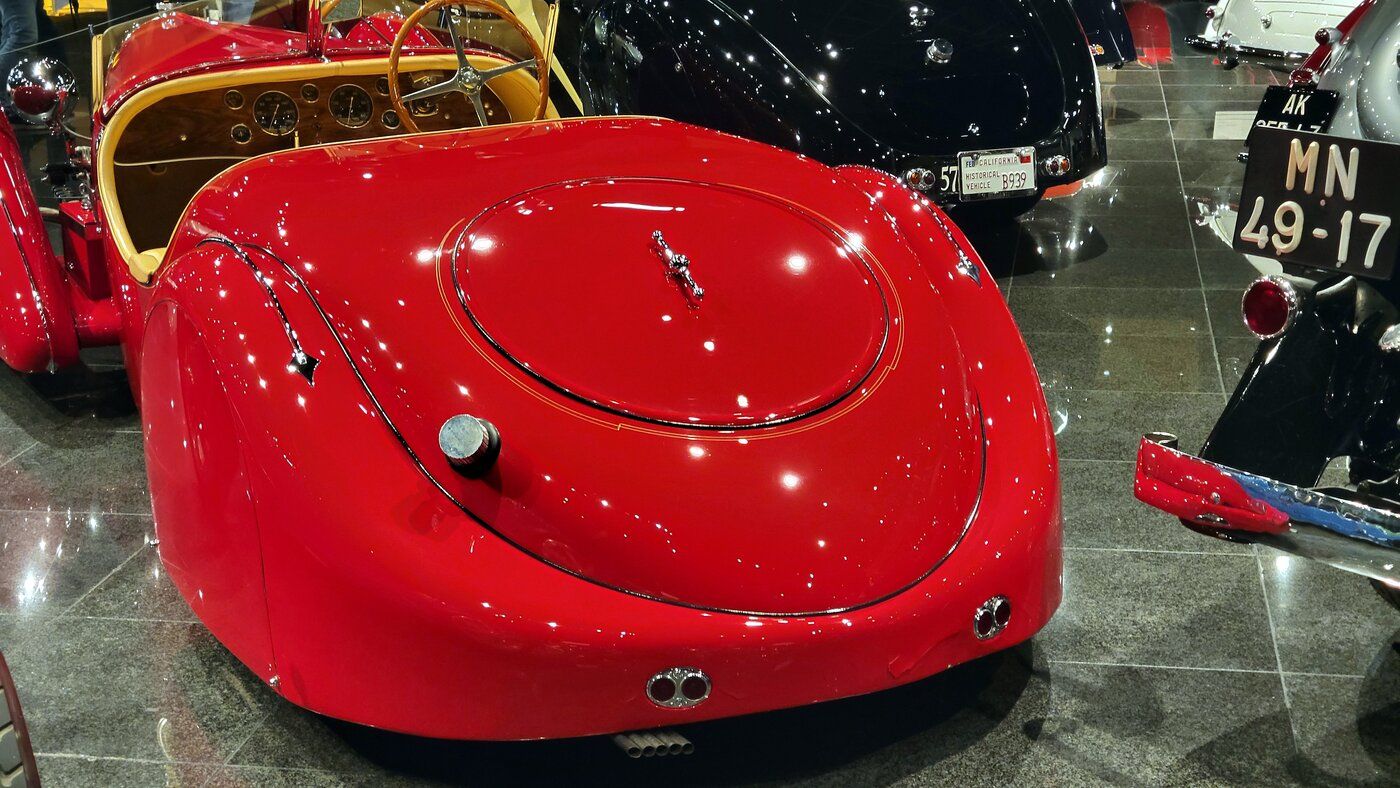A Visit To The Blackhawk Auto Museum -- A Car Collection That Blurs The Line Between Art and Engineering 41 rsz blackhawk 087