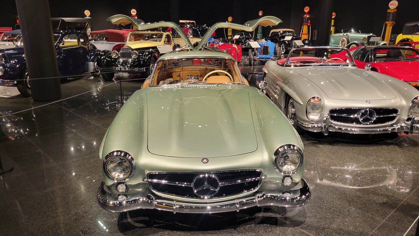 A Visit To The Blackhawk Auto Museum, Part 2 -- A Car Collection That Blurs The Line Between Art and Engineering 1 rsz blackhawk 094
