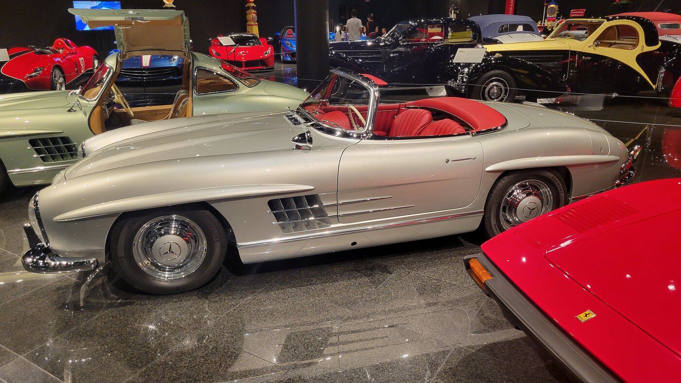 A Visit To The Blackhawk Auto Museum, Part 2 -- A Car Collection That Blurs The Line Between Art and Engineering 24 rsz blackhawk 097