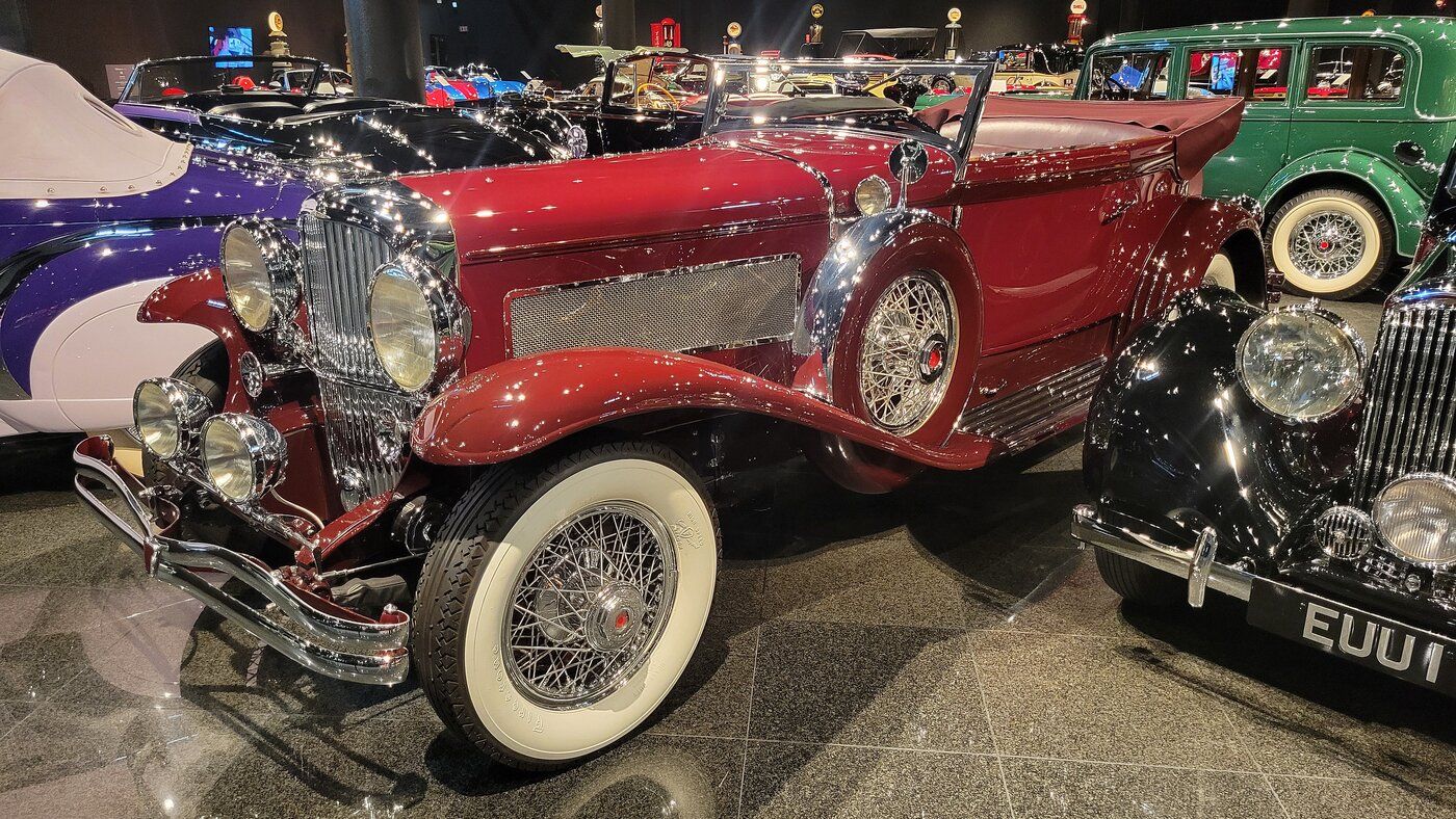 A Visit To The Blackhawk Auto Museum -- A Car Collection That Blurs The Line Between Art and Engineering 25 rsz blackhawk 123