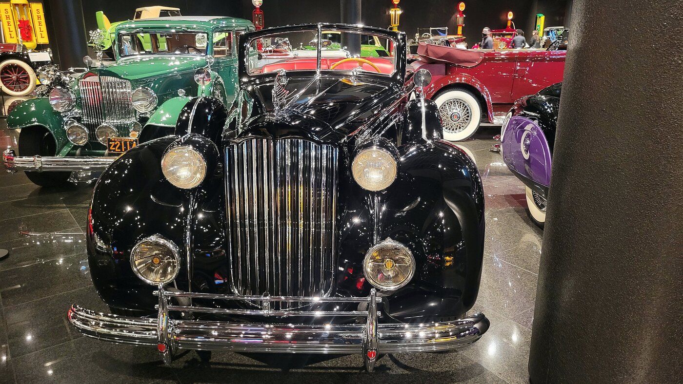 A Visit To The Blackhawk Auto Museum -- A Car Collection That Blurs The Line Between Art and Engineering 54 rsz blackhawk 138