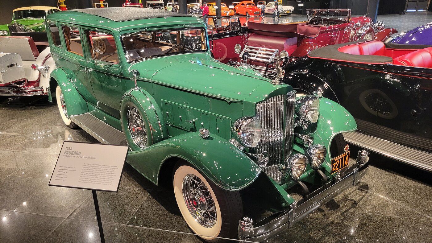 A Visit To The Blackhawk Auto Museum -- A Car Collection That Blurs The Line Between Art and Engineering 32 rsz blackhawk 141
