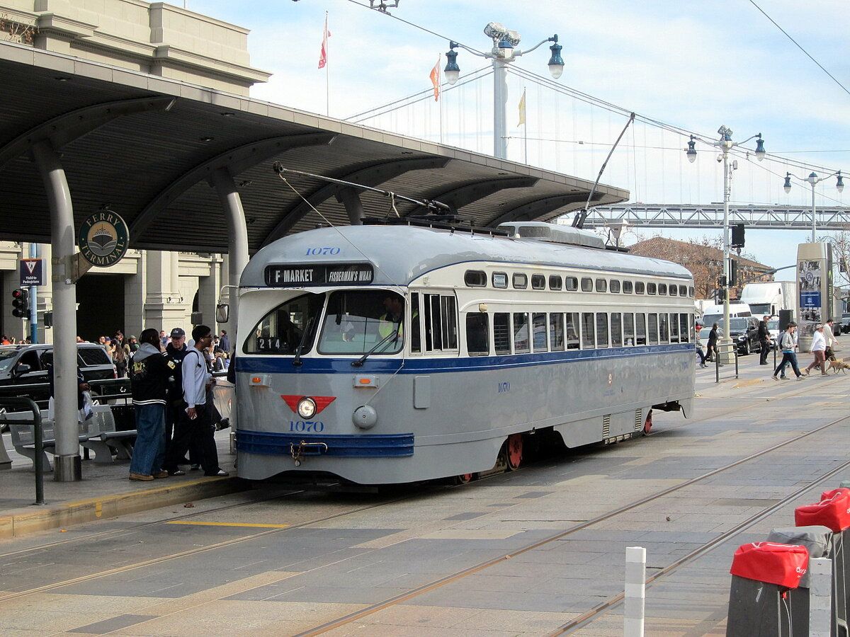 The Historic Streetcars That Still Roam San Francisco, Part 2 4 rsz muni streetcar 1070 03