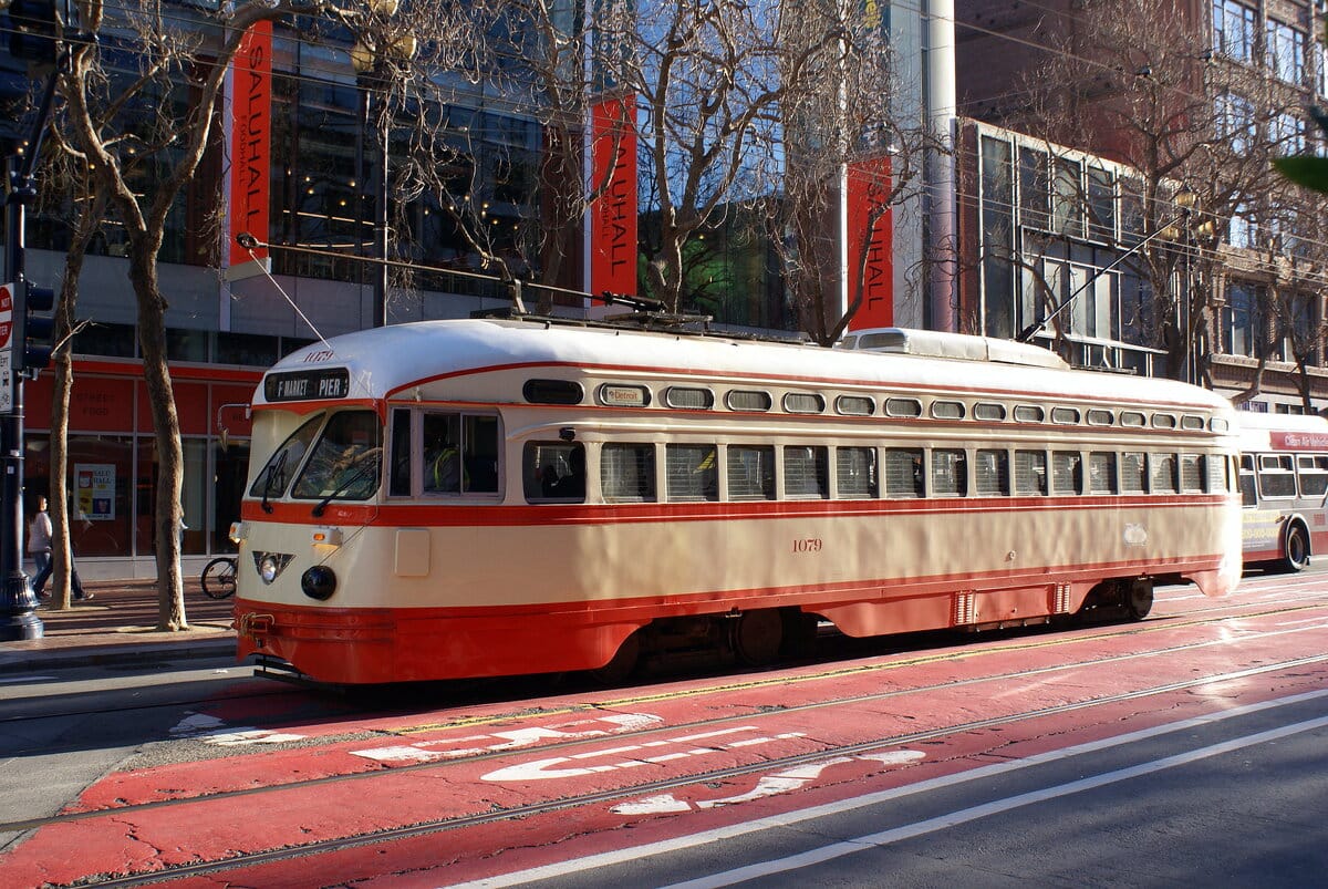 The Historic Streetcars That Still Roam San Francisco, Part 2 1 rsz muni streetcar 1079 02