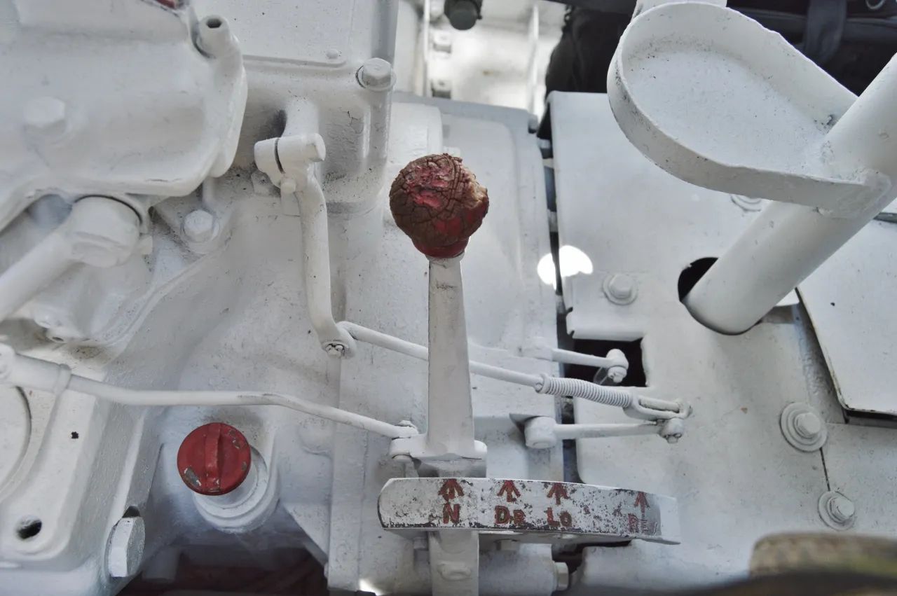 This WW2 Tank Is Powered By Twin Cadillac Engines And Hydra-Matic Transmissions, And It Was Parked Down The Street 20 Transmission shifter in an M5A1