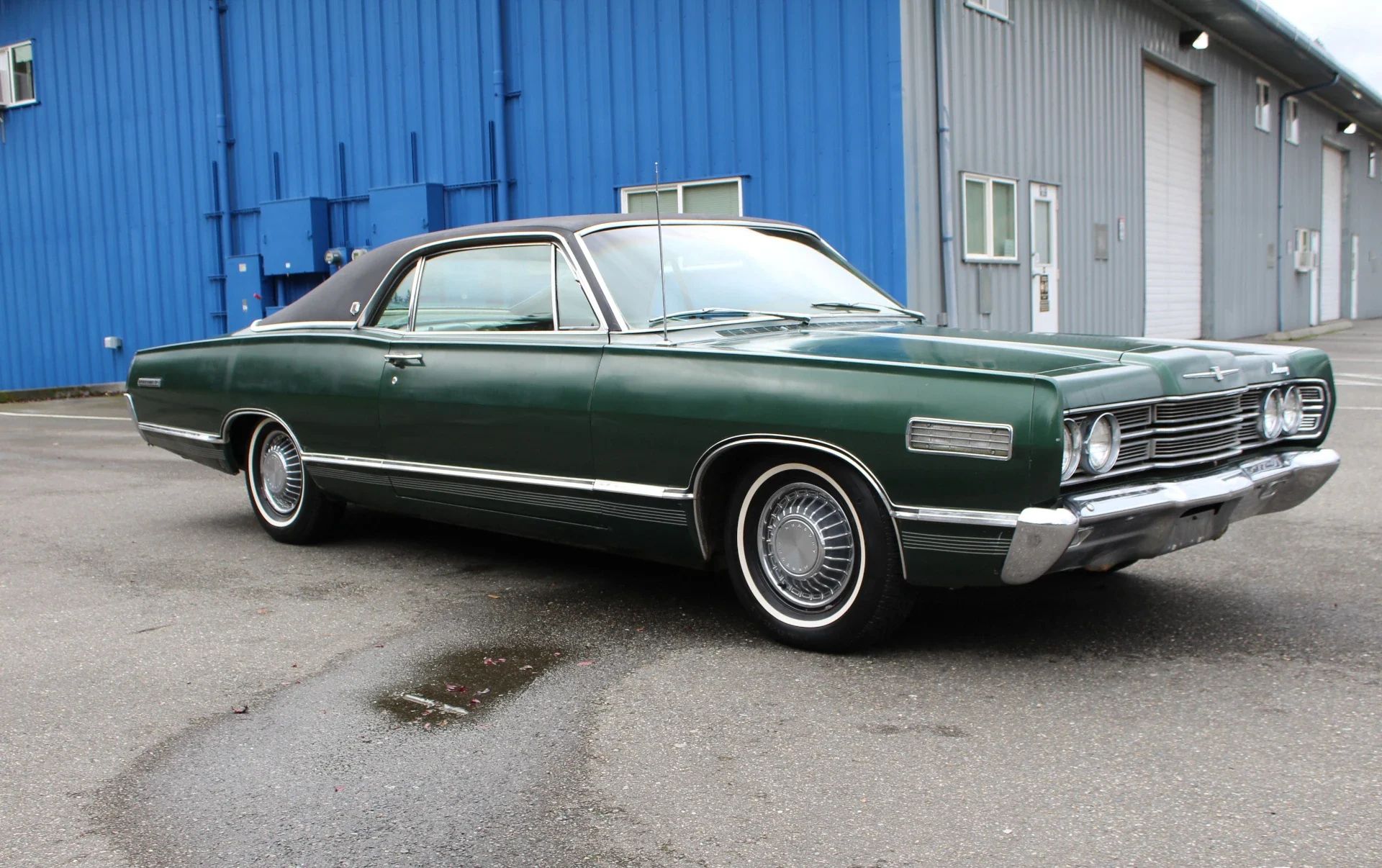 Vintage Car Life Review: 1967 Mercury Marquis — "Has The American Public Gone Soft?" 18 Right front 3q view of a dark green 1967 Mercury two-door hardtop
