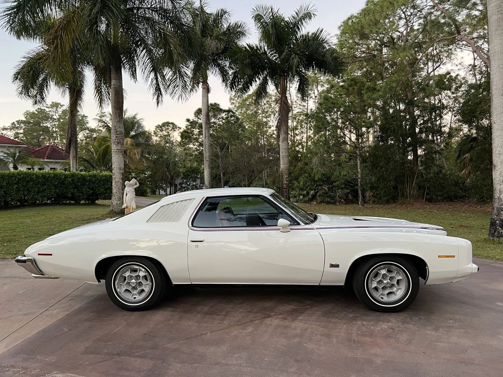 Right side view of a 1973 Pontiac Colonnade coupe