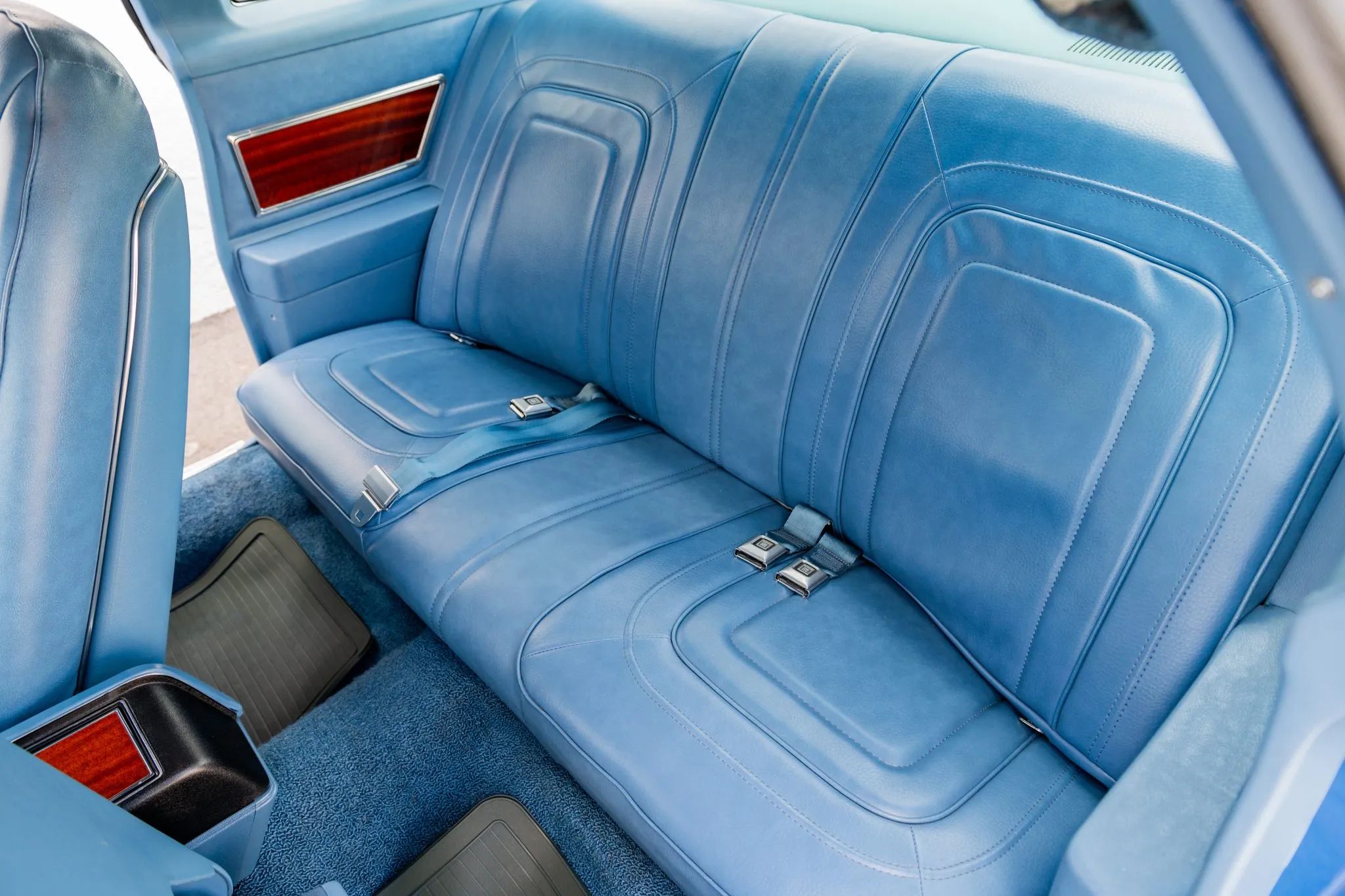 1973 Pontiac Grand Prix SJ 455: The Most Desirable Colonnade Grand Prix, In A Soulful Shade of Blue 16 Back seat of a 1973 Grand Prix