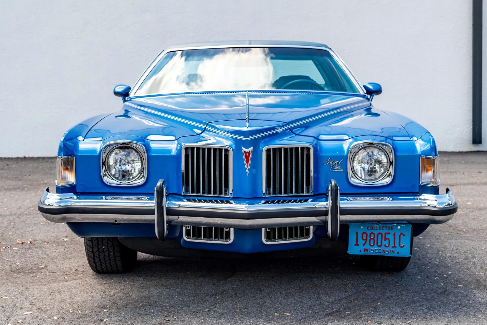 1973 Pontiac Grand Prix SJ 455: The Most Desirable Colonnade Grand Prix, In A Soulful Shade of Blue 5 Front view of a 1973 Grand Prix