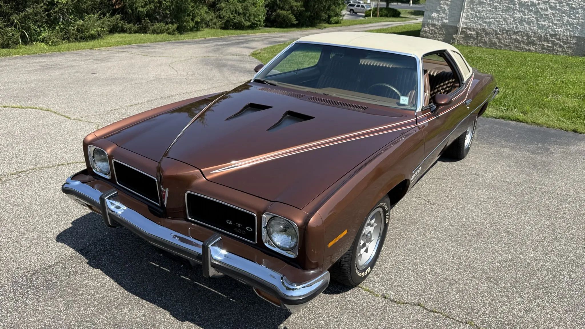High-angle left front 3q view of a 1973 Pontiac Colonnade A-body coupe