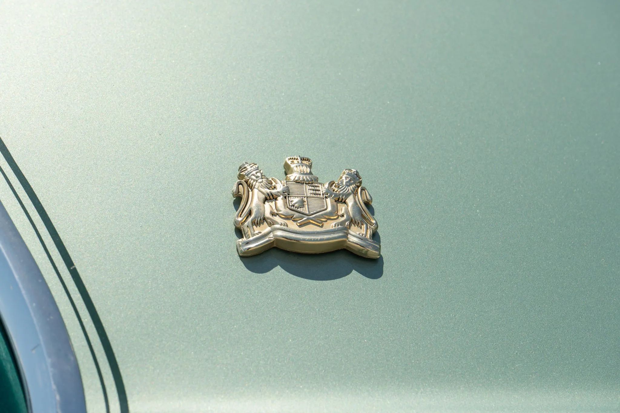 Gold Marquis badge on a 1977 Marquis hardtop