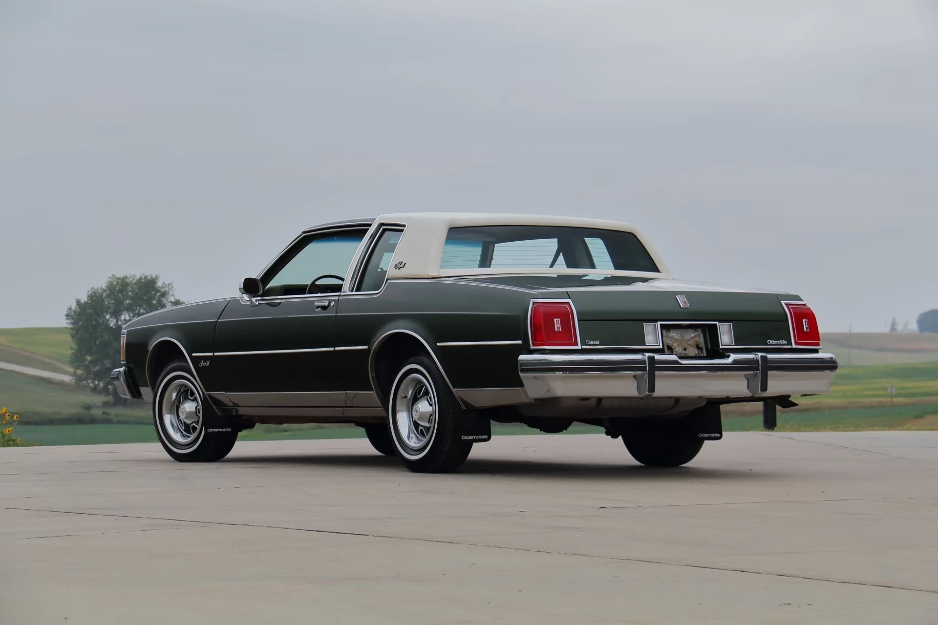 1980 Oldsmobile Delta 88 Royale Coupe With Diesel V-8: Disco-Era Diesel Survivor 15 Left rear 3q view of a 1980 Oldsmobile 88 coupe