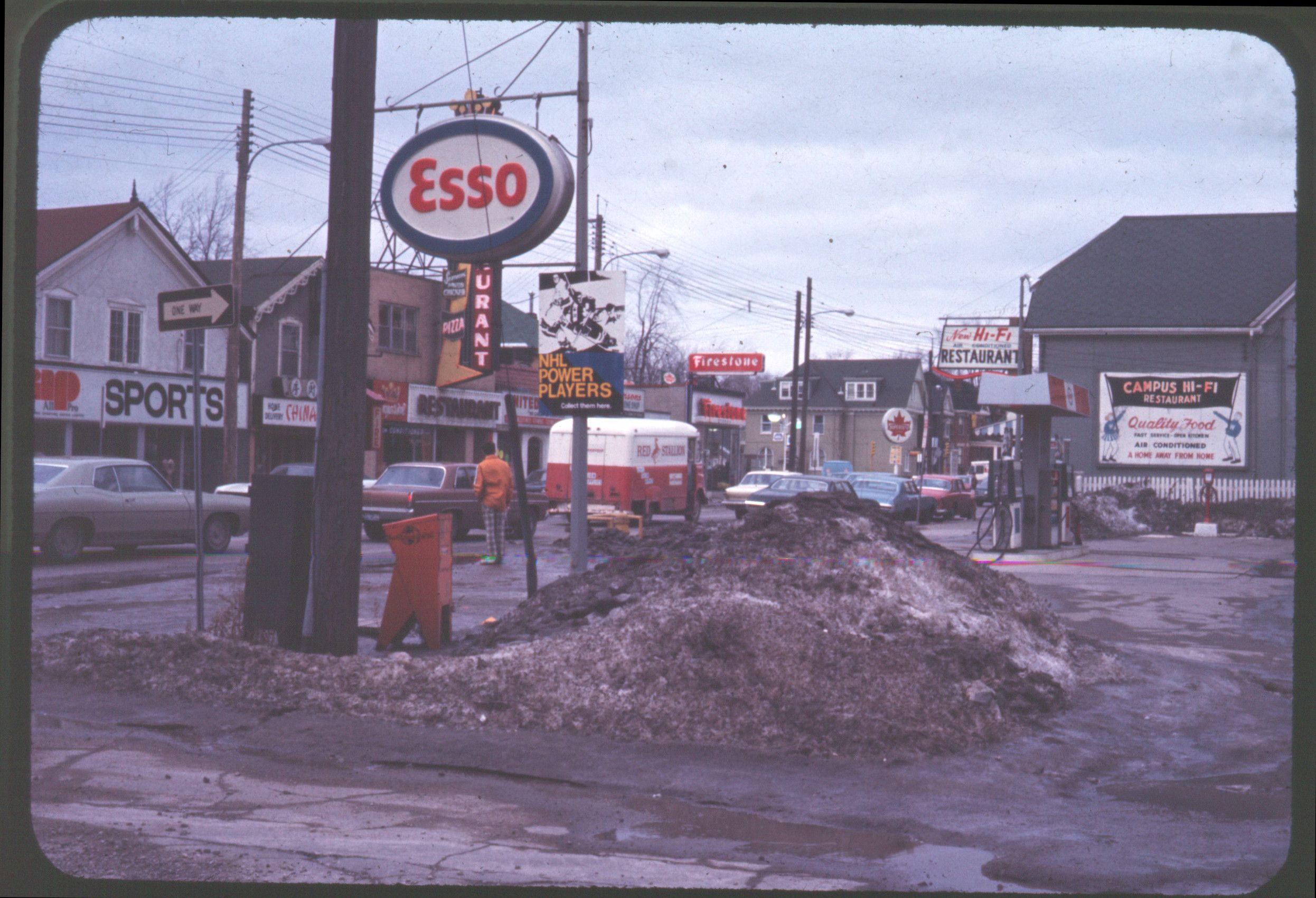 Vintage Photos Of Cars From My Family Archives - 1963-75 24 71feb gas station snow pile cars