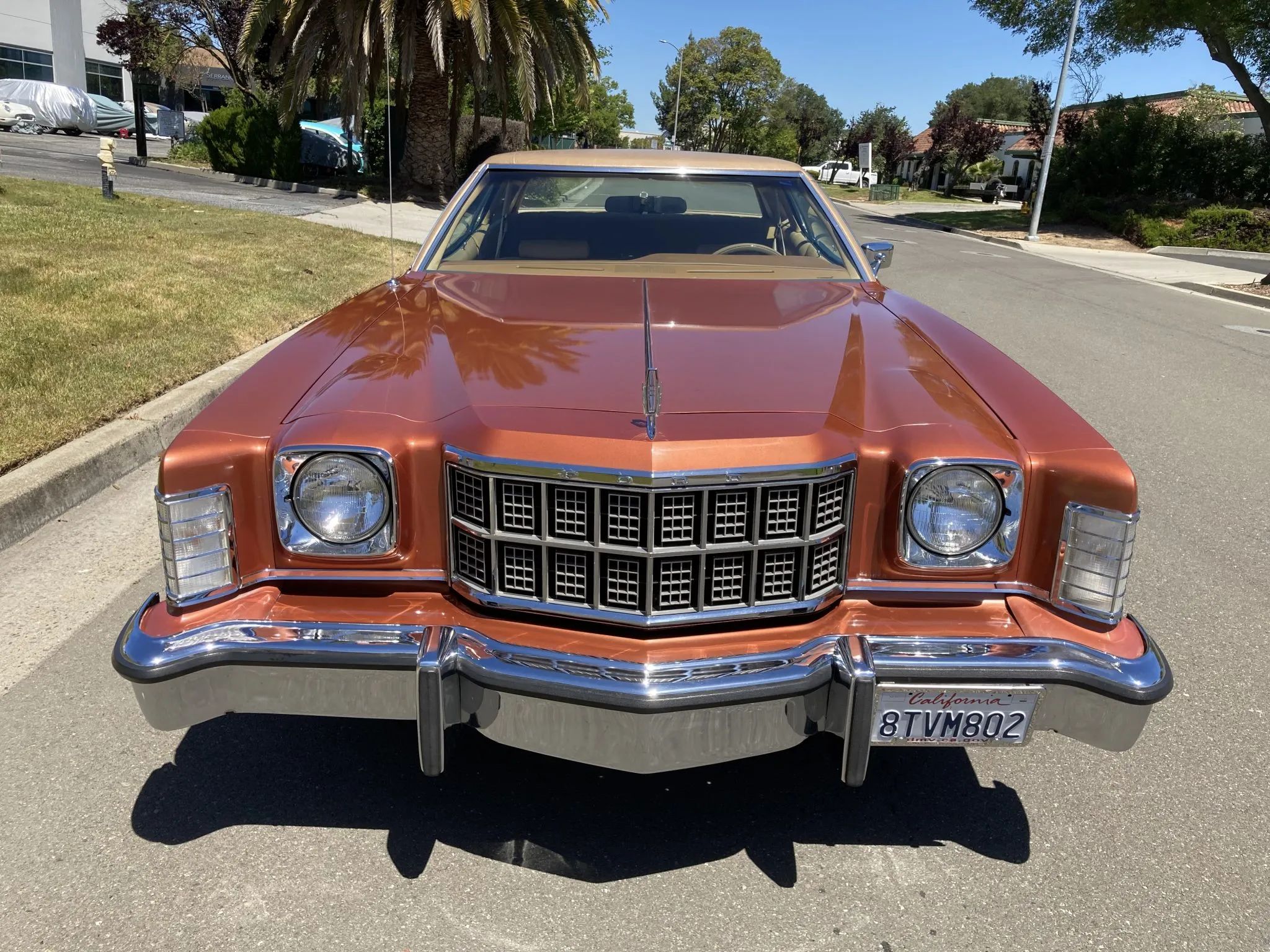 Ford's Gran Torino Elite and Mercury's Cougar XR-7: Ford Undercuts Mercury Again For 1974 6 Nose of 1974 Ford Gran Torino Elite in Copper