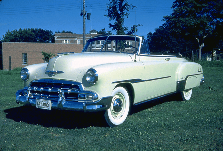 Convertibles In The 1950s In Vintage Photos - Basking In The Sunshine Of Their Golden Years 1 Captura de pantalla 2026 01 27 15.16.40