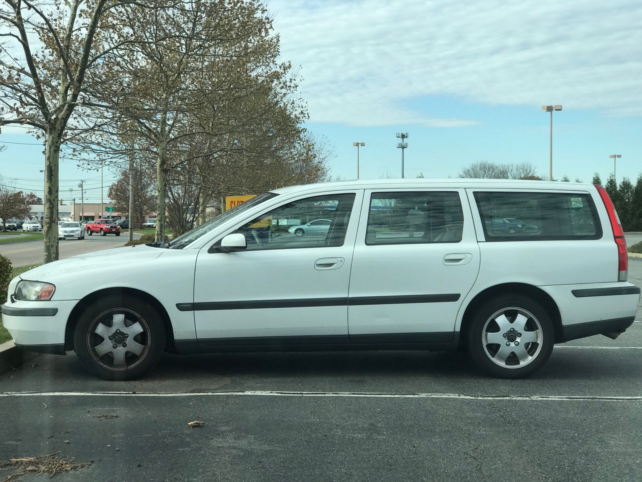 My 2001 Volvo V70 T5: Investing in Durable Goods (Part 1) 13 IMG 0731 1 scaled
