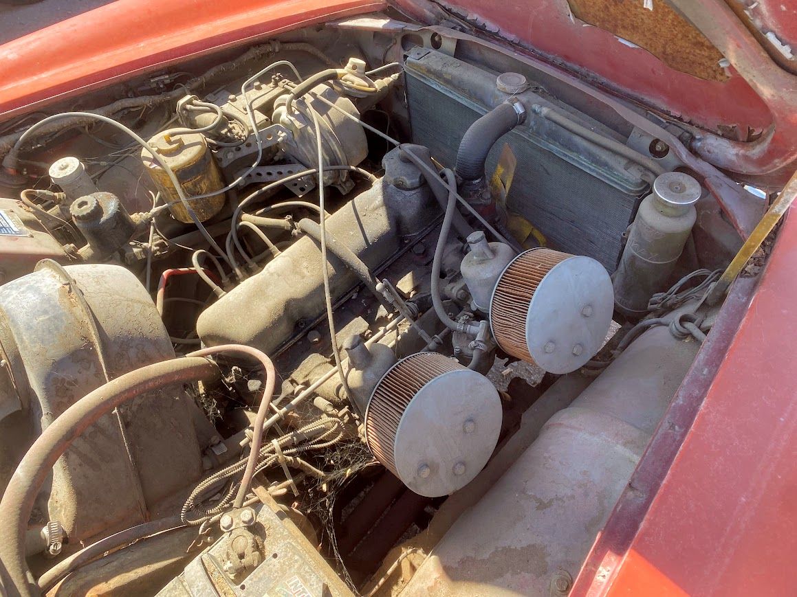 Junkyard Sales Lot: 1967 Volvo P1800S - Aaron65, Your (Maybe Running) Parts Car Awaits... 6 1967 Volvo P1800S