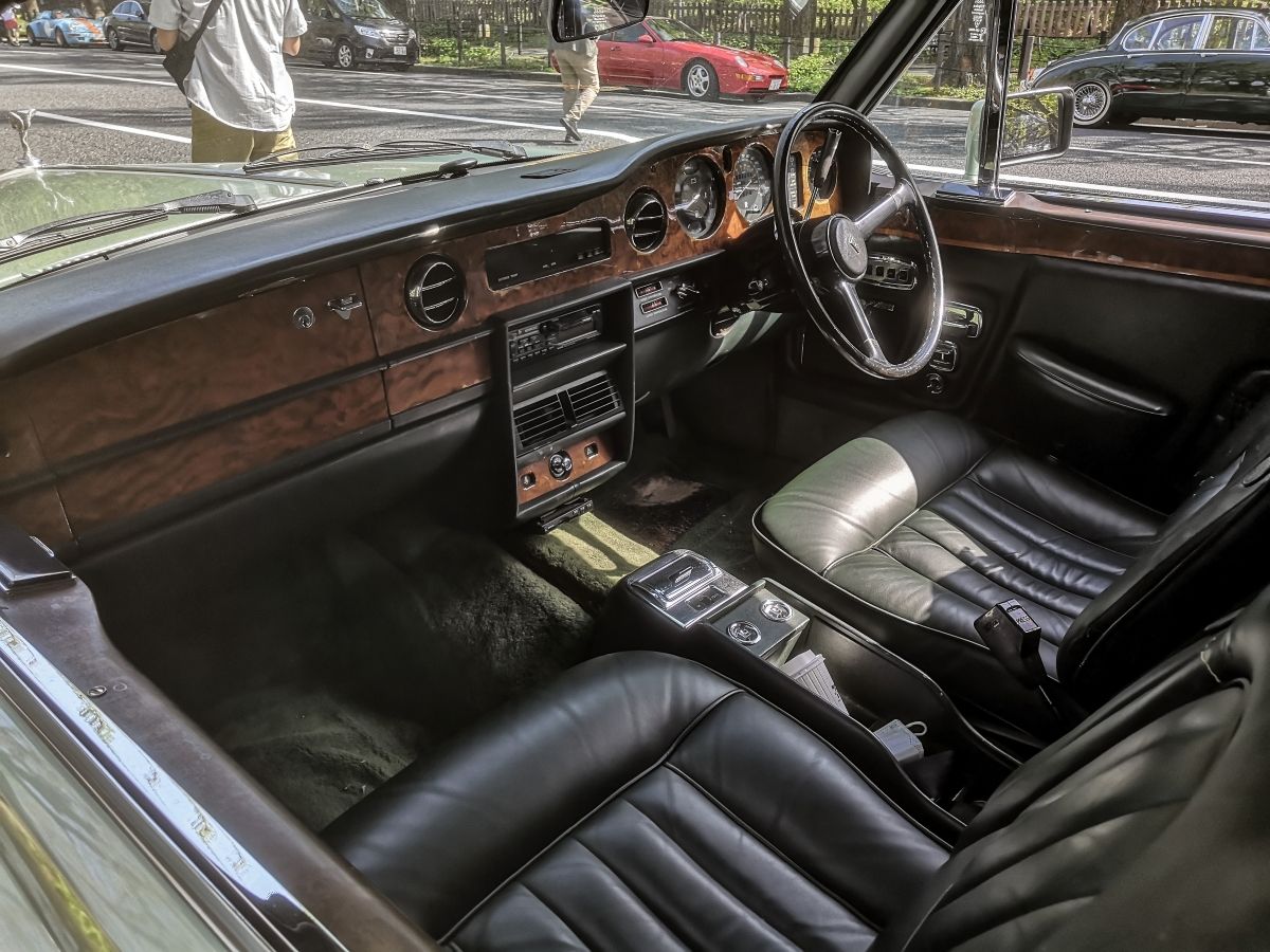 1986 Rolls-Royce Corniche – Crushing Peasants In Open-Topped Comfort 10 IMG 20240414 085554 edited