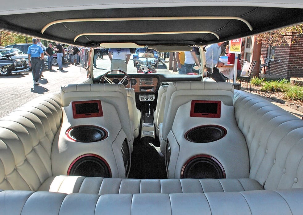 Monkeemobile interior 1