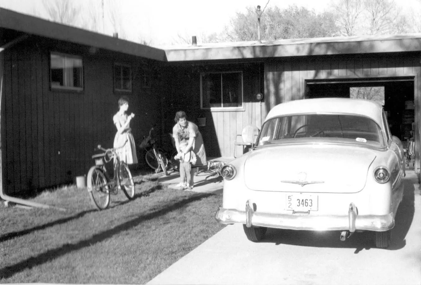 Auto-Biography: 1961 Ford Starliner 390-375 - Yes Pop, You Can Get A V8 Four-Speed 1961 Ford If You Really Must Have One 1 a 606 Holt 54 Ford Mom Ruth Karl 2