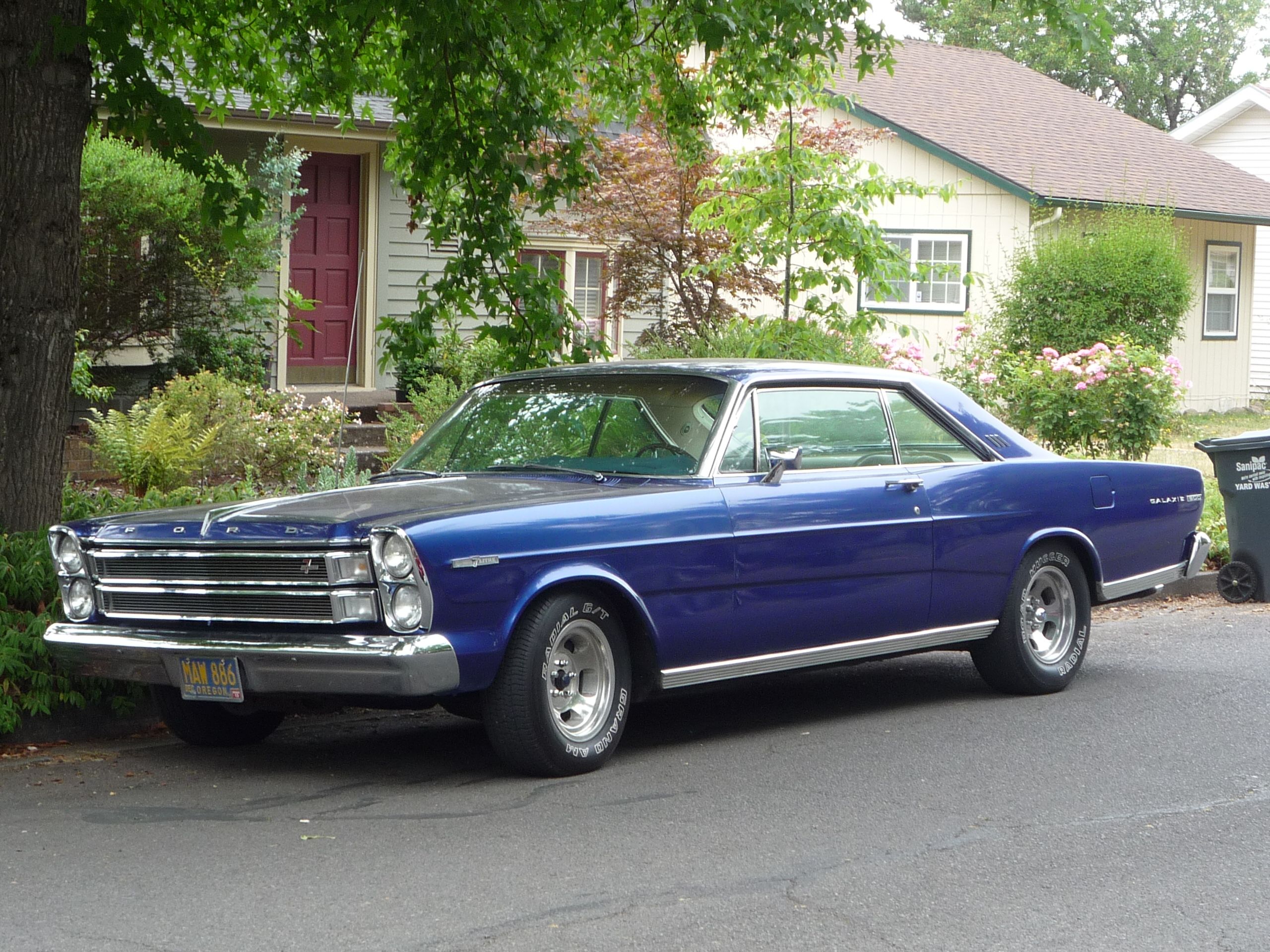1966 Ford Galaxie 500 XL 7 Litre