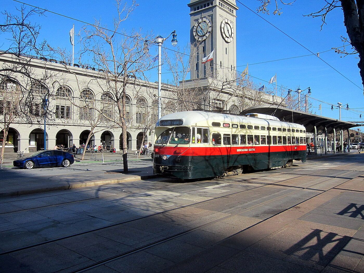 The Historic Streetcars That Still Roam San Francisco, Part 2 12 rsz muni 1077 03