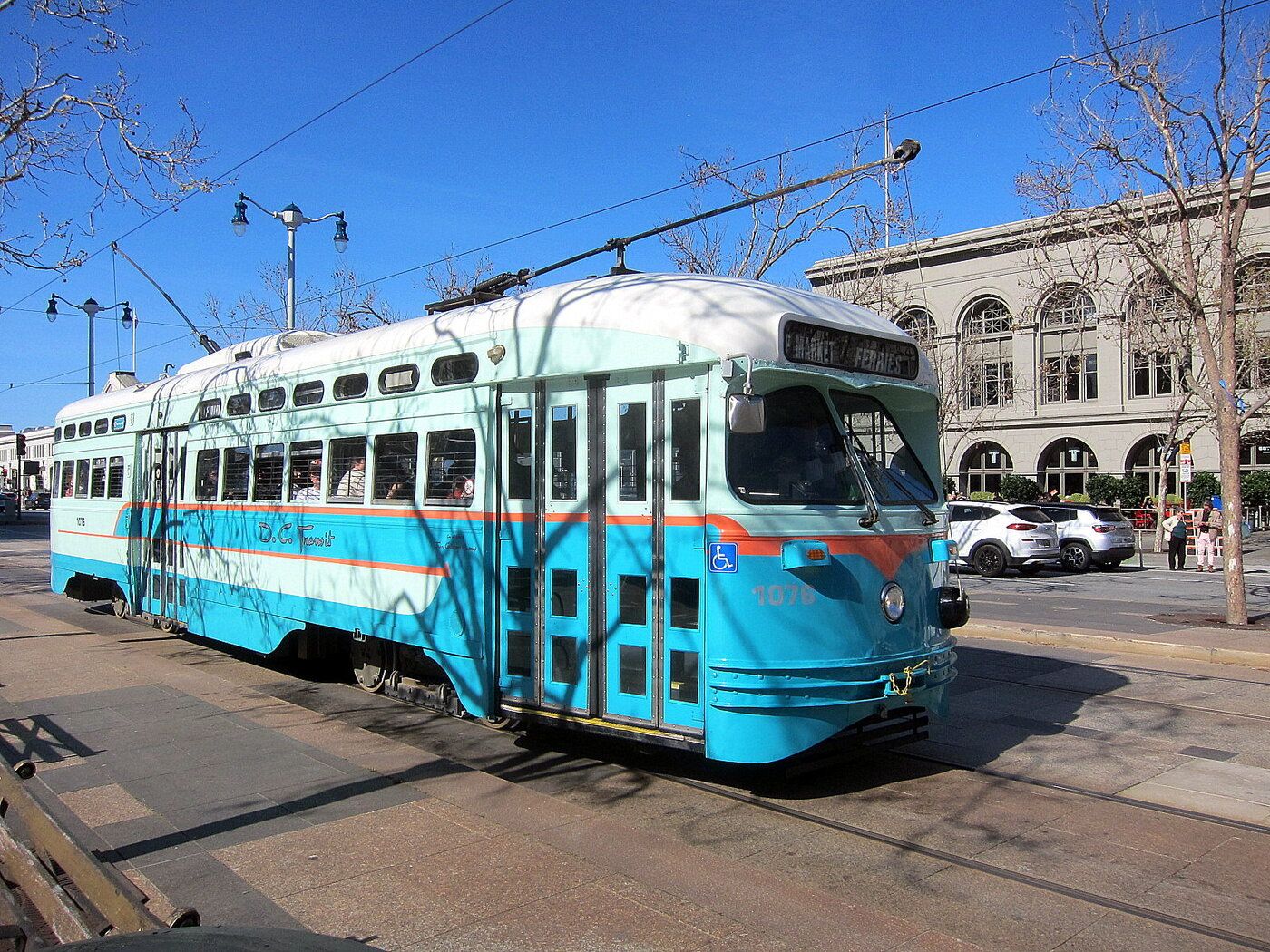 The Historic Streetcars That Still Roam San Francisco, Part 2 10 rsz muni streetcar 1076 01