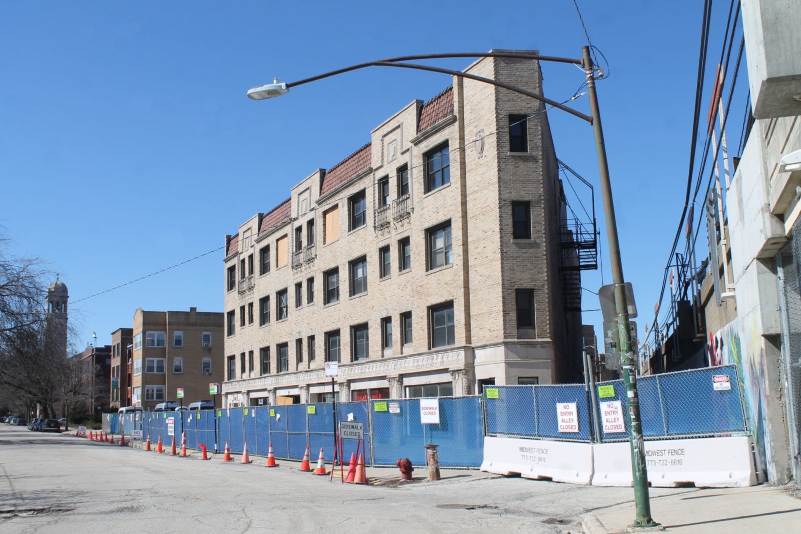 042 Flatiron building under demolition