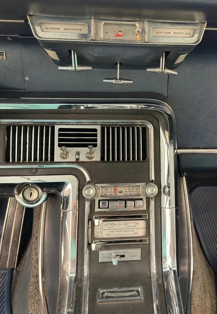 1966 Ford Thunderbird: Dream Car With A Space Age Interior To Let Your Inner Child Take Flight 17 Center stack of a 1966 Thunderbird