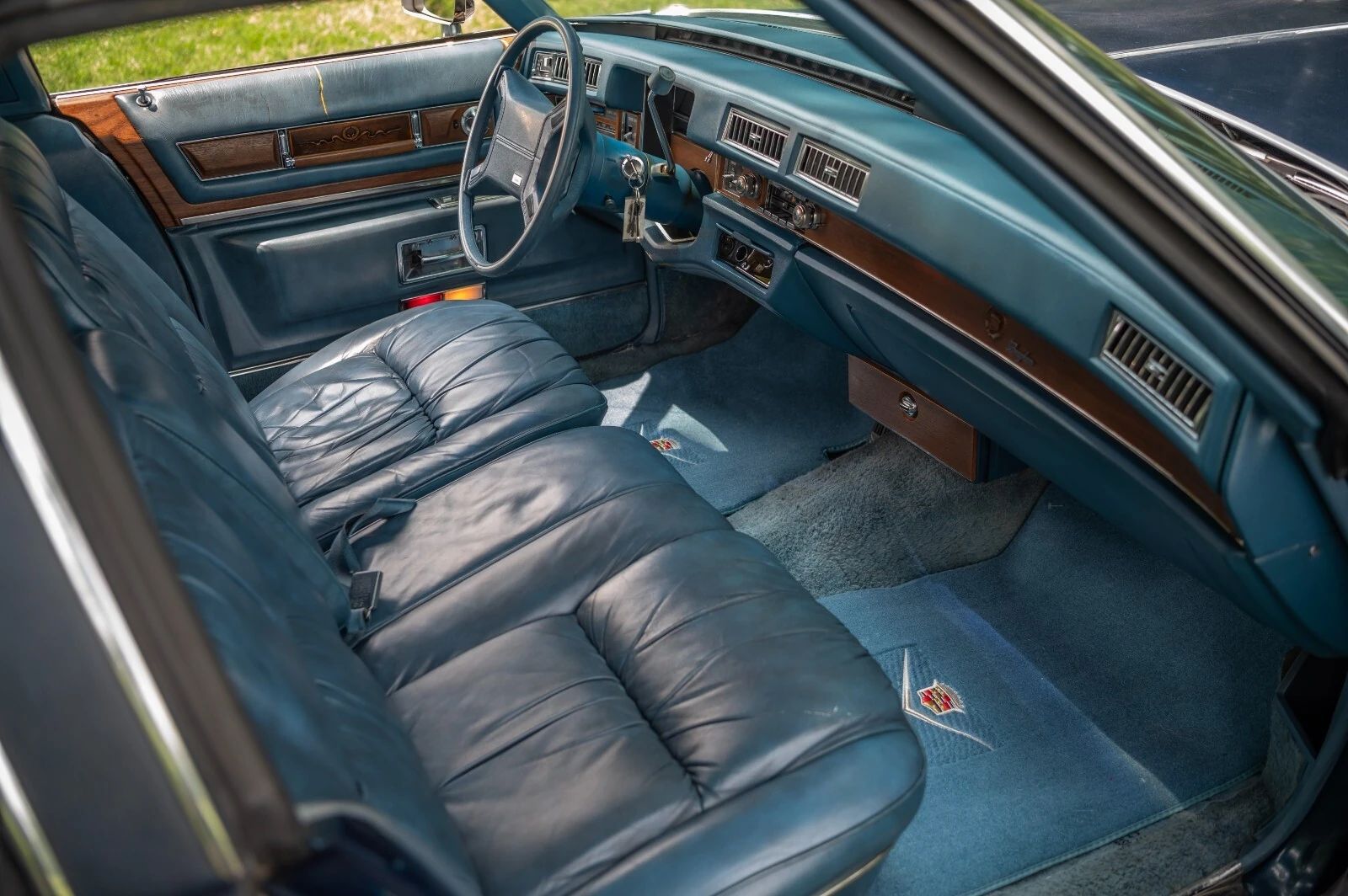 Right side of the dashboard of a 1975 Cadillac