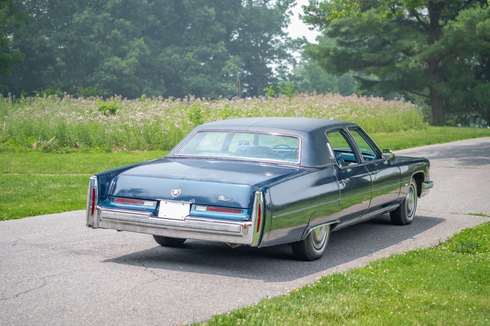 Right rear 3q view of a 1975 Cadillac Fleetwood sedan