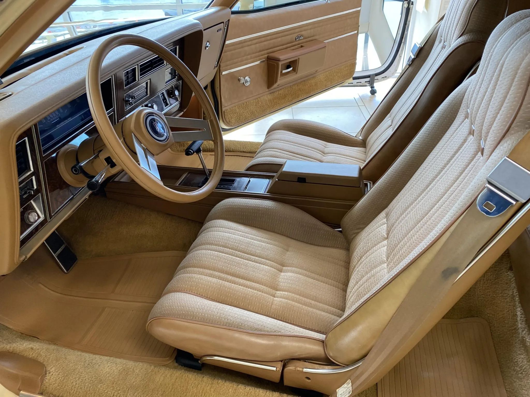 1978 Oldsmobile Holiday 88 Coupe: A Rare B-Body Olds With Bucket Seats And Center Console 10 Bucket seats and interior of a 1978 Olds 88