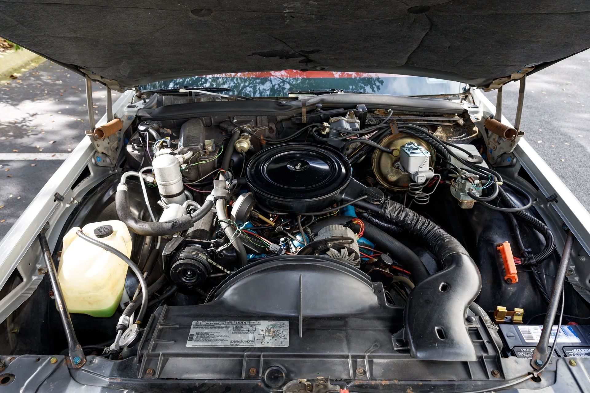 1979 Pontiac Bonneville Coupe: Rare And Plush Bucket Seat B-Body 17 Pontiac 301 engine