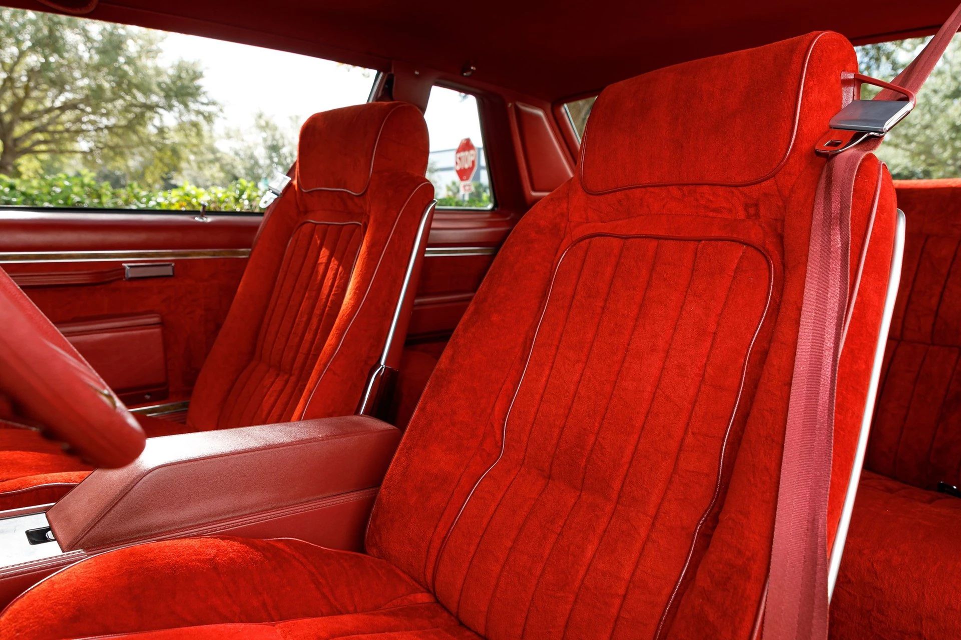 1979 Pontiac Bonneville Coupe: Rare And Plush Bucket Seat B-Body 14 Bucket seats in a 1979 Pontiac