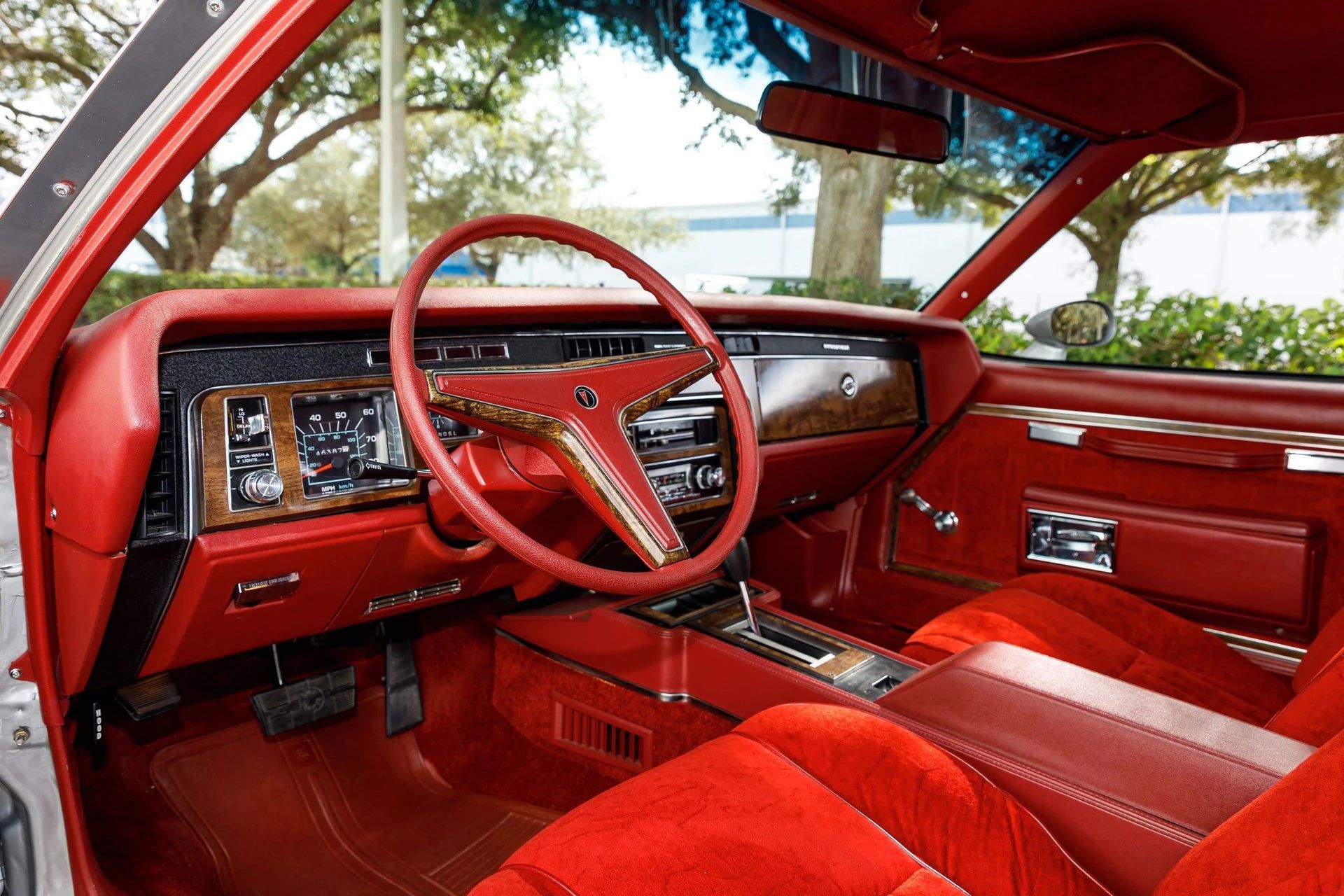 1979 Pontiac Bonneville Coupe: Rare And Plush Bucket Seat B-Body 21 Left side of the dashboard and front seats of a 1979 Pontiac