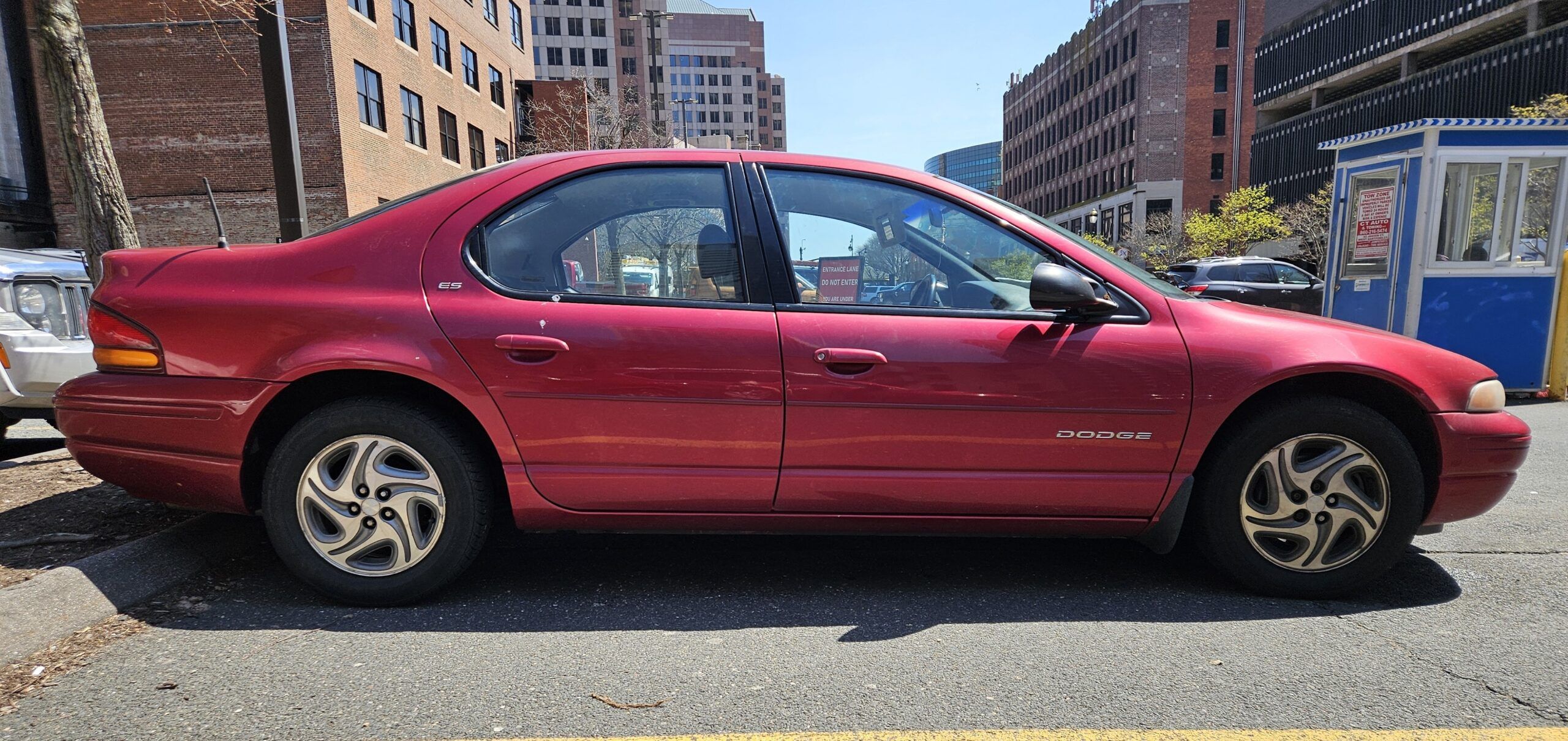 1998 Dodge Stratus ES – Middle Child Syndrome 5 1998 Dodge Stratus ES 3 scaled