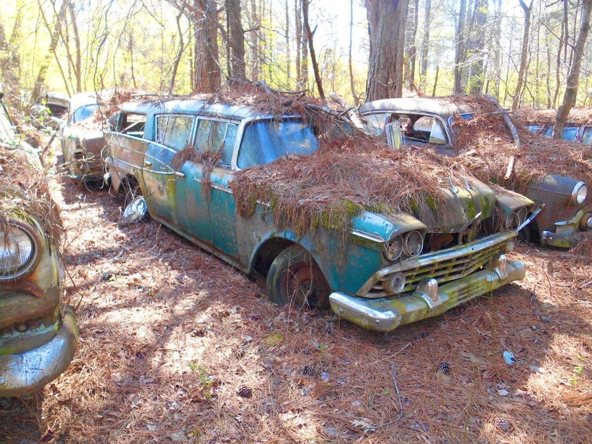 Exploring Old Car City USA: Part 4 - AMC, Independents, and Foreign Makes 44 DSCN0011