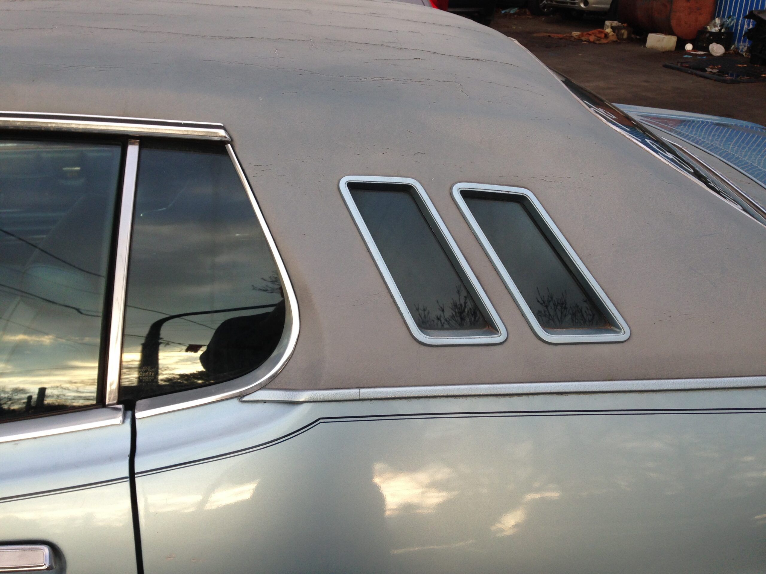 Curbside Finds: 1974-1976 Ford Elites Spotted Over The Years 8 IMG 1127 scaled
