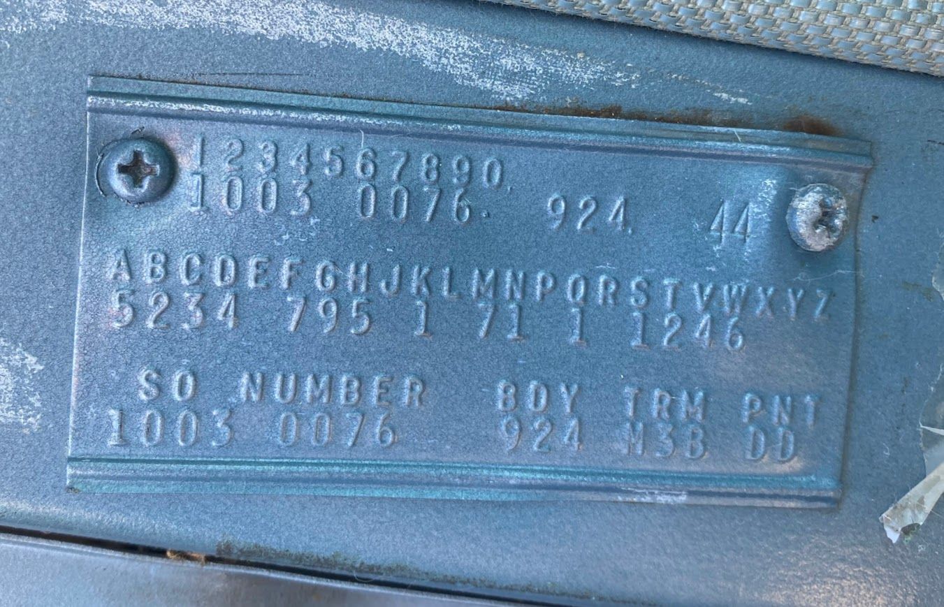 Junkyard Sales Lot: 1964 Imperial for $4000 - Here's Your Chance! 20 1964 Imperial for $4000