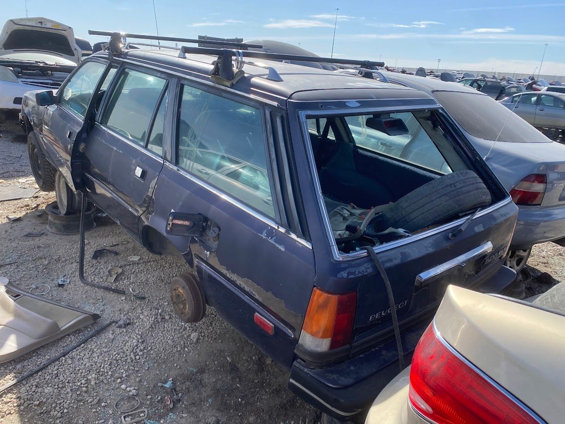 Junkyard Classic: The One-Million-Mile 1988 Peugeot 505 GLS Wagon - My Work Is Done 19 1988 Peugeot 505 GLS Wagon