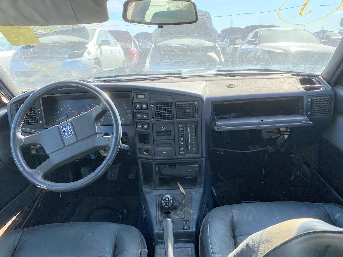 Junkyard Classic: The One-Million-Mile 1988 Peugeot 505 GLS Wagon - My Work Is Done 16 1988 Peugeot 505 GLS Wagon