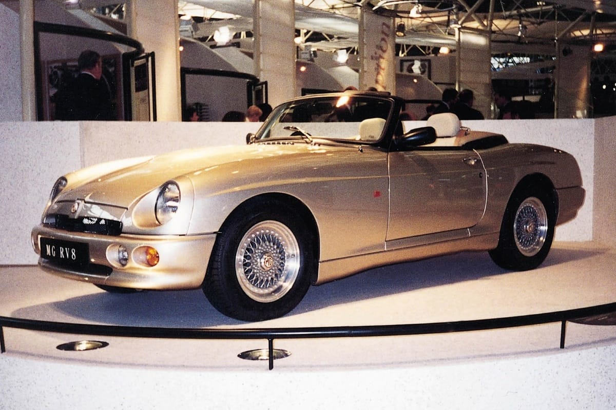 1994 MG RV8 – The Zombie B 6 MG RV8 launch