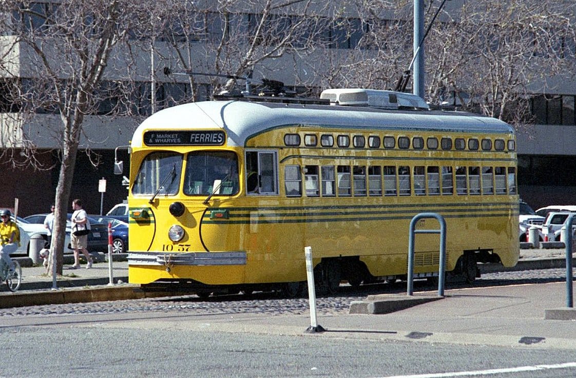 The Historic Streetcars That Still Roam San Francisco, Part 1 22 Minolta 800si Superia 009