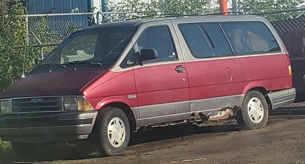 Our 1994 Ford Aerostar: The Minivan That Carried Our Family Through It All 3 Rusted Aerostar