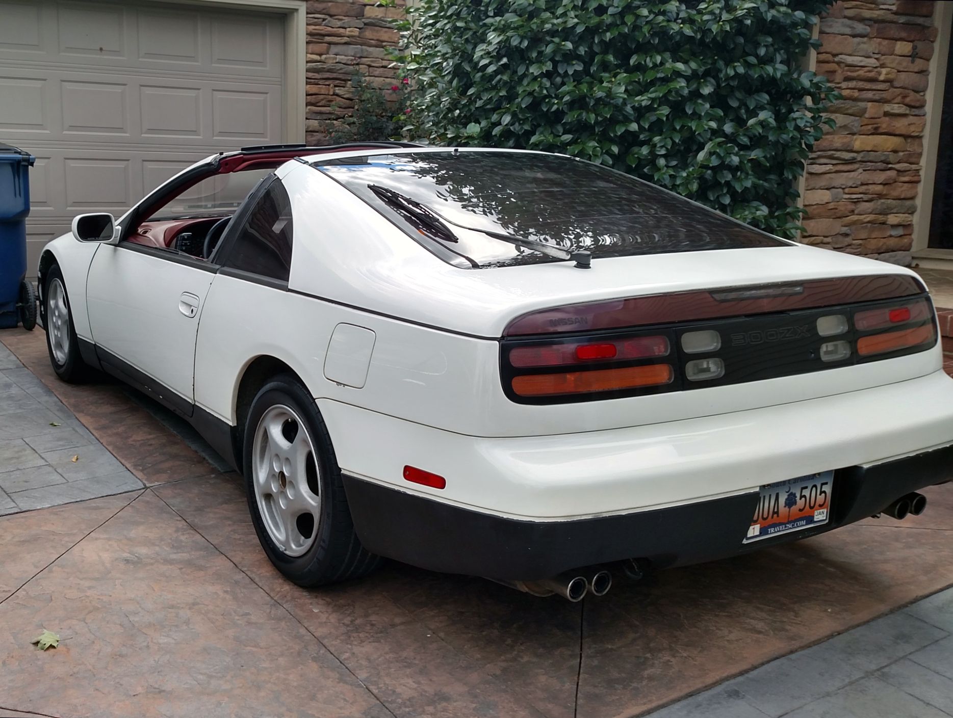 My 1995 Nissan Altima -- Six Friends, One Cheap Altima, and a Traffic Stop Nobody Forgot 7 05 1990 300ZX
