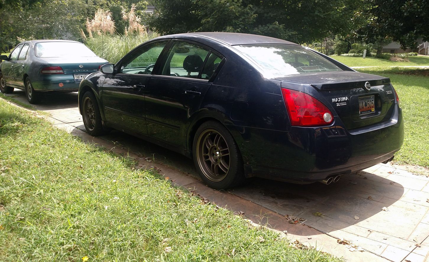 My 1995 Nissan Altima -- Six Friends, One Cheap Altima, and a Traffic Stop Nobody Forgot 8 06