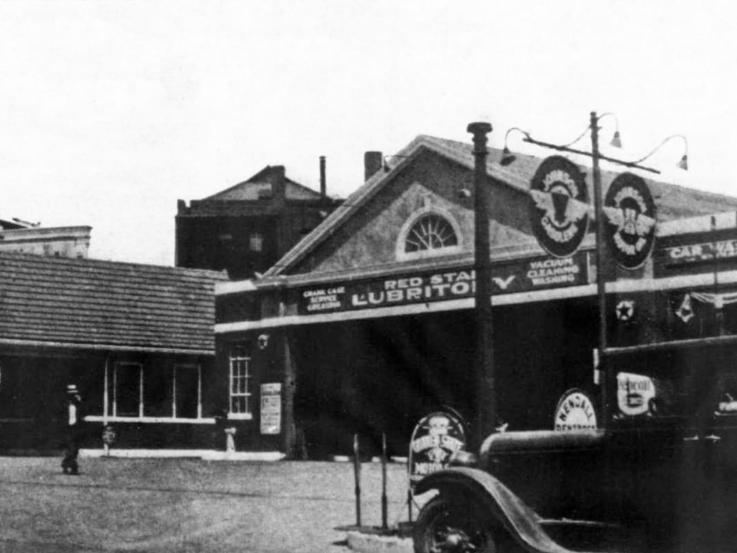 Early Quick Lube And Oil Change Shops: Take Your Car To the “Lubritorium” -- The Grimy History Of Two Obsolete Terms 6 1930 Lubritory Peoria