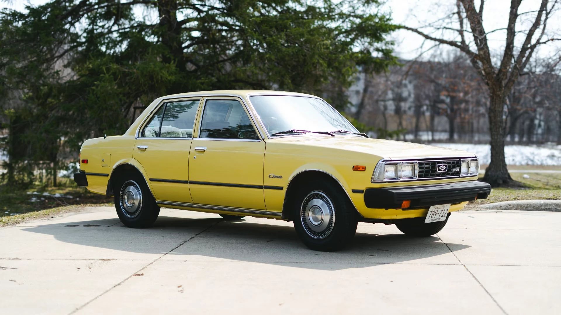 1979 Toyota Corona LE: Plush, Pricey, Conservative American-Style Luxury In A Smaller Package 3 Right front 3q view of a T130 Corona four-door sedan